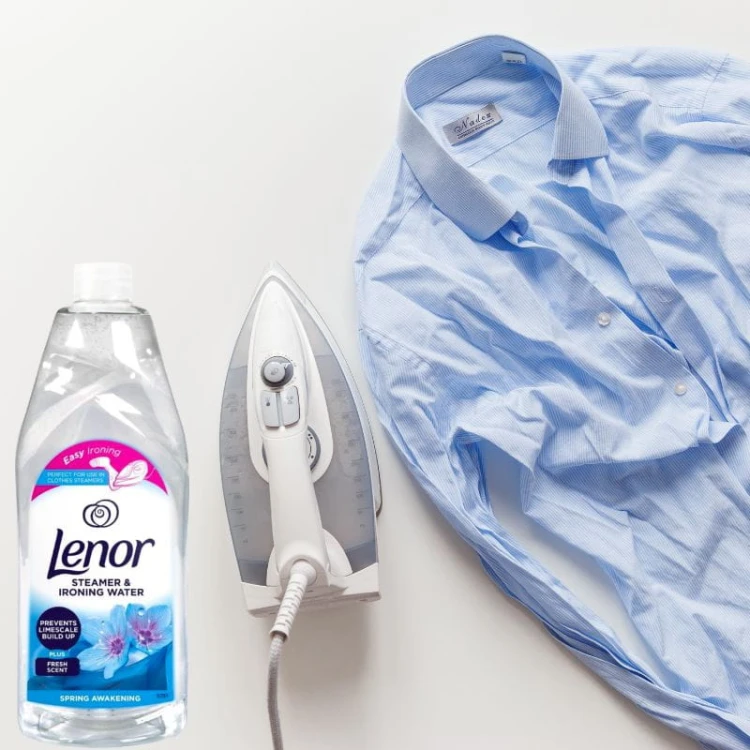 Lenor Woda do żelazka Spring Awakening Wiosenne Przebudzenie 1L UK