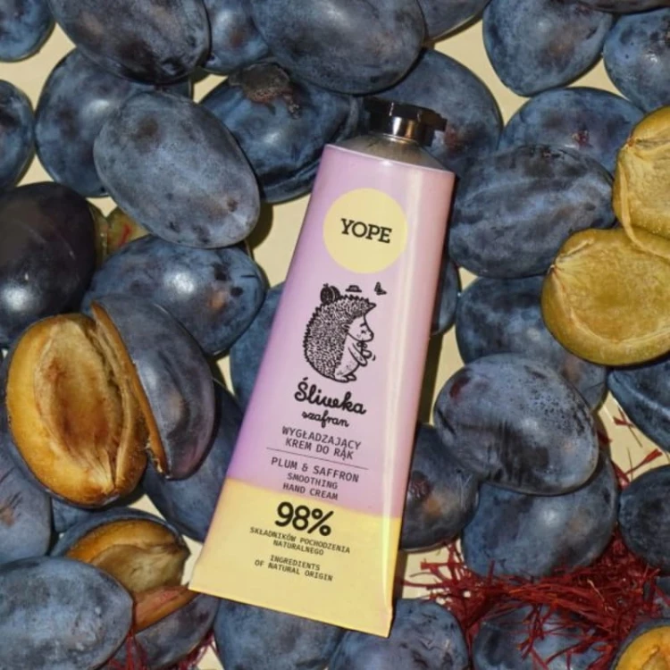 yope-krem-do-rak-wygladzajacy-sliwka-i-szafran-50ml-1